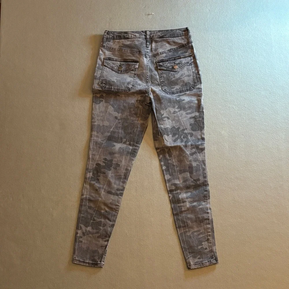 Mossimo High Rise Jegging Urban Camo Gray Black Super Stretch‎ Size 6/28